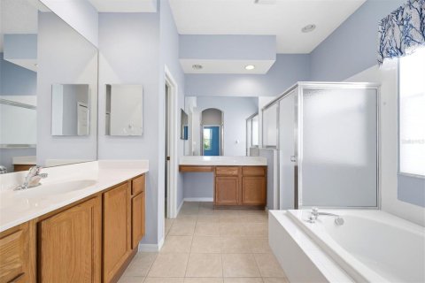 Villa ou maison à vendre à Spring Hill, Floride: 4 chambres, 215.44 m2 № 2107662 - photo 3