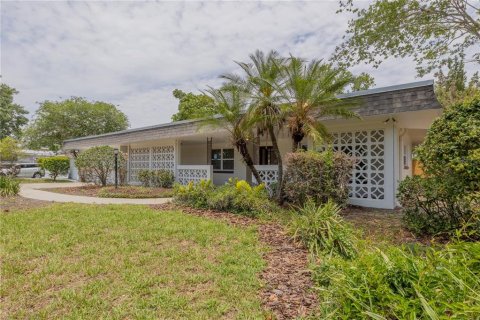 House in Maitland, Florida 4 bedrooms, 206.06 sq.m. № 1682929 - photo 7
