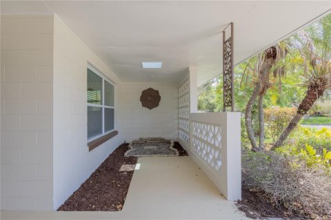 House in Maitland, Florida 4 bedrooms, 206.06 sq.m. № 1682929 - photo 11