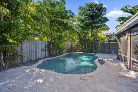 Villa ou maison à vendre à Fort Lauderdale, Floride: 3 chambres, 91.79 m2 № 1948624 - photo 14