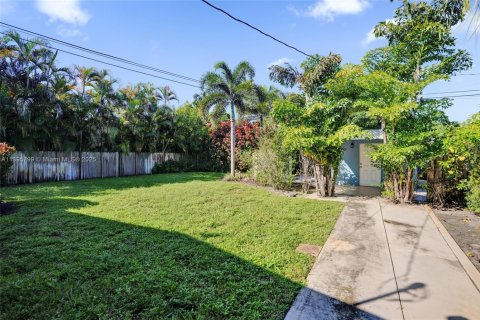 Villa ou maison à vendre à Fort Lauderdale, Floride: 3 chambres, 91.79 m2 № 1948624 - photo 16