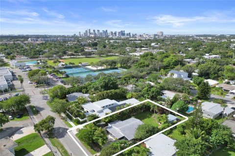 Купить виллу или дом в Форт-Лодердейл, Флорида 3 спальни, 102.94м2, № 1948624 - фото 27