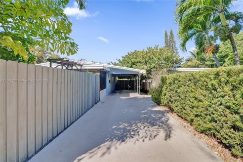 Villa ou maison à vendre à Fort Lauderdale, Floride: 3 chambres, 91.79 m2 № 1948624 - photo 18