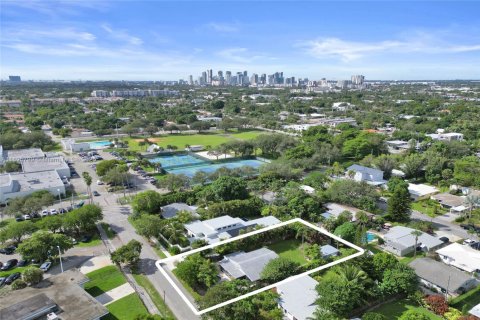 Купить виллу или дом в Форт-Лодердейл, Флорида 3 спальни, 102.94м2, № 1948624 - фото 28