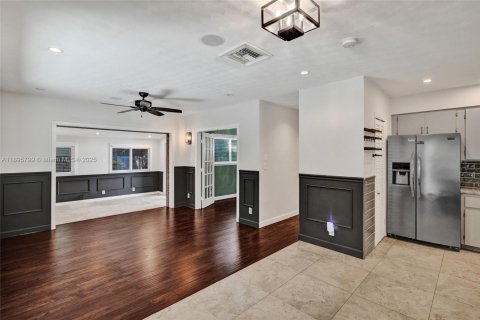 Villa ou maison à vendre à Fort Lauderdale, Floride: 3 chambres, 91.79 m2 № 1948624 - photo 5