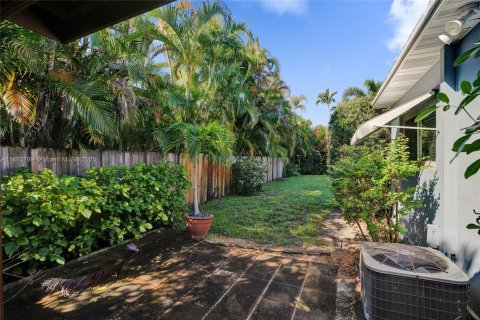 Villa ou maison à vendre à Fort Lauderdale, Floride: 3 chambres, 91.79 m2 № 1948624 - photo 15
