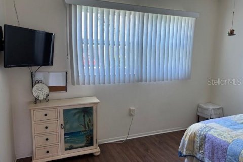 Condo in Bradenton, Florida, 2 bedrooms  № 1725330 - photo 6