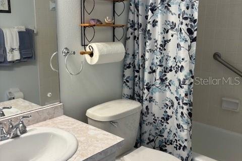 Condo in Bradenton, Florida, 2 bedrooms  № 1725330 - photo 9