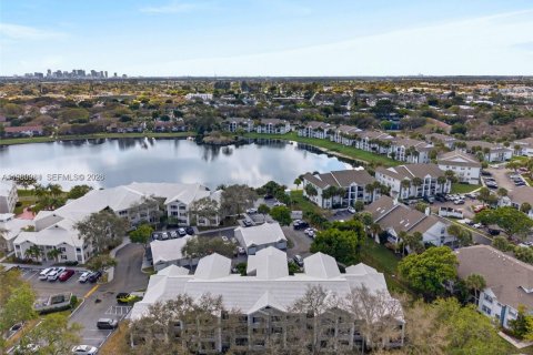 Copropriété à louer à Oakland Park, Floride: 2 chambres, 96.43 m2 № 2079871 - photo 20
