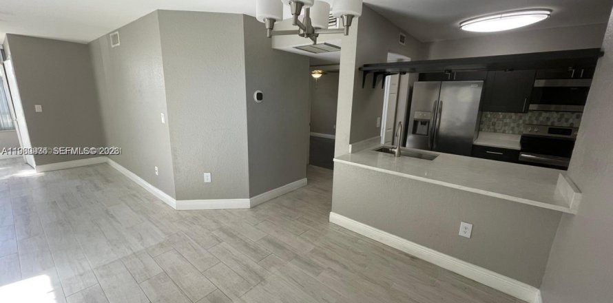 Condo à Oakland Park, Floride, 2 chambres № 2079871