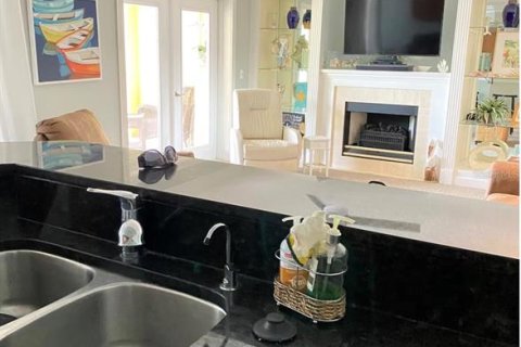Copropriété à louer à Saint Petersburg, Floride: 2 chambres, 83.61 m2 № 2112377 - photo 9