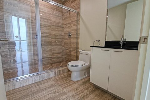 Condominio en alquiler en Sunny Isles Beach, Florida, 3 dormitorios, 216.18 m2 № 1841123 - foto 21