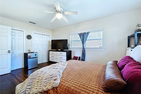 Casa en venta en Lakeland, Florida, 3 dormitorios, 219.81 m2 № 2118469 - foto 18