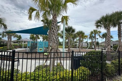 Villa ou maison à louer à Parrish, Floride: 4 chambres, 173.73 m2 № 2402873 - photo 8