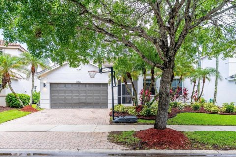 Casa en venta en Weston, Florida, 4 dormitorios, 174.28 m2 № 1783911 - foto 1