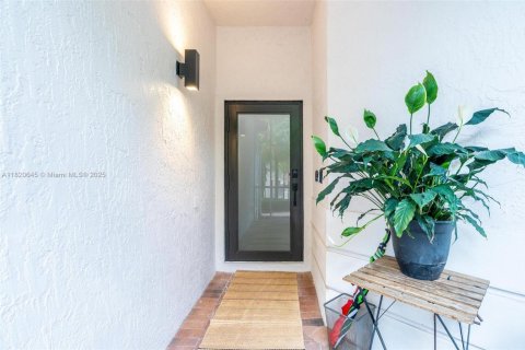 Casa en venta en Weston, Florida, 4 dormitorios, 174.28 m2 № 1783911 - foto 4
