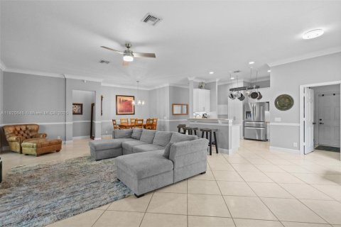 Casa en venta en Weston, Florida, 4 dormitorios, 174.28 m2 № 1783911 - foto 10