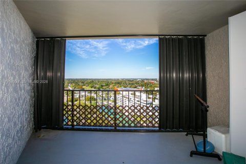 Купить кондоминиум в Майами, Флорида 2 спальни, 215.53м2, № 2027697 - фото 7