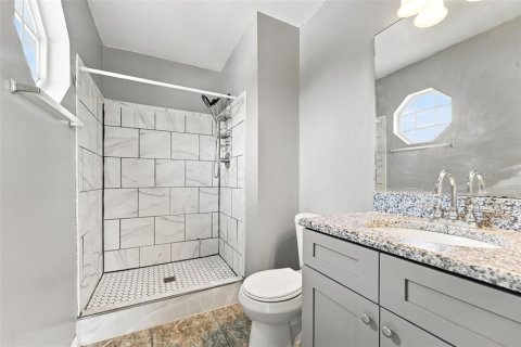 Casa en venta en Kissimmee, Florida, 4 dormitorios, 155.89 m2 № 2295372 - foto 19