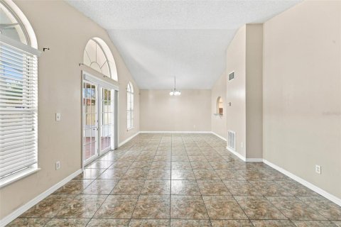 Casa en venta en Kissimmee, Florida, 4 dormitorios, 155.89 m2 № 2295372 - foto 14
