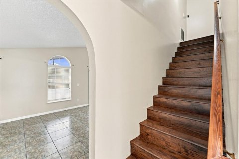 Casa en venta en Kissimmee, Florida, 4 dormitorios, 155.89 m2 № 2295372 - foto 9