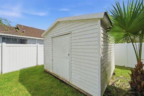 Casa en venta en Kissimmee, Florida, 4 dormitorios, 155.89 m2 № 2295372 - foto 27