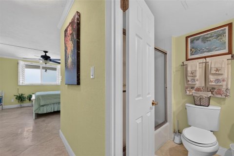 Condominio en venta en Ormond Beach, Florida, 2 dormitorios, 111.48 m2 № 2220053 - foto 24