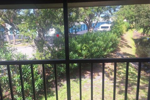 Condo in Dunedin, Florida, 2 bedrooms  № 2209220 - photo 4