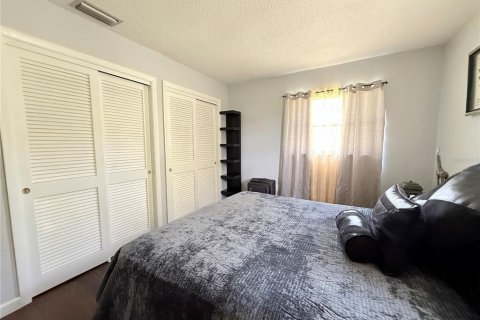 Villa ou maison à louer à Punta Gorda, Floride: 2 chambres, 137.22 m2 № 1549202 - photo 15