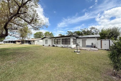 Villa ou maison à louer à Punta Gorda, Floride: 2 chambres, 137.22 m2 № 1549202 - photo 24