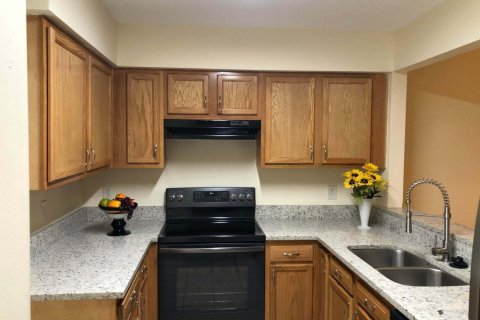 House in Jacksonville, Florida 2 bedrooms, 105.17 sq.m. № 832216 - photo 1
