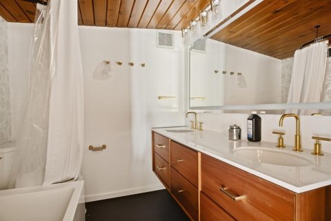 Villa ou maison à vendre à Treasure Island, Floride: 4 chambres, 214.33 m2 № 2308602 - photo 9