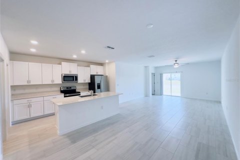 Villa ou maison à louer à San Antonio, Floride: 5 chambres, 221.94 m2 № 2410366 - photo 8