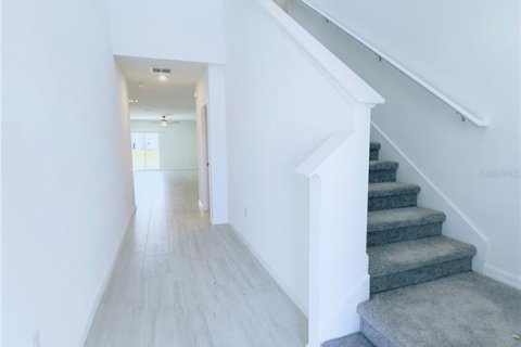 Villa ou maison à louer à San Antonio, Floride: 5 chambres, 221.94 m2 № 2410366 - photo 19