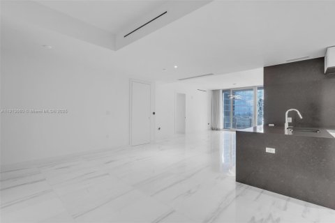 Copropriété à vendre à Miami, Floride: 2 chambres, 133.5 m2 № 1968998 - photo 8