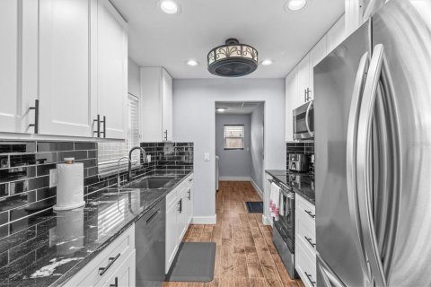 Villa ou maison à vendre à Oldsmar, Floride: 2 chambres, 98.85 m2 № 2347766 - photo 4