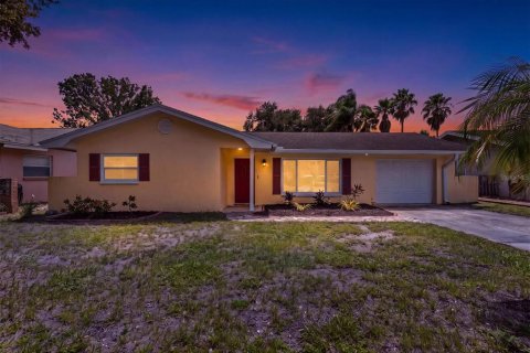 Villa ou maison à Oldsmar, Floride 2 chambres, 98.85 m2 № 2347766