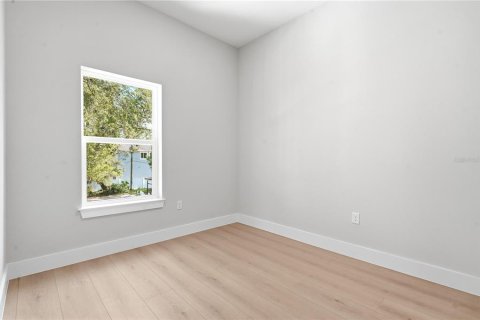 Duplex in Orlando, Florida 3 bedrooms, 146.41 sq.m. № 2197547 - photo 24