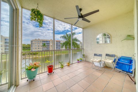 Condo in Doral, Florida, 3 bedrooms  № 1863568 - photo 28