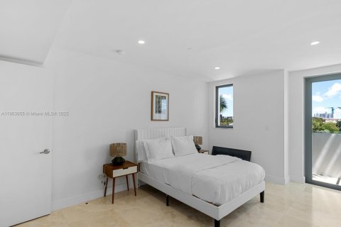 Touwnhouse à louer à Miami Beach, Floride: 4 chambres, 249.16 m2 № 1955312 - photo 22