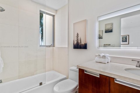 Touwnhouse à louer à Miami Beach, Floride: 4 chambres, 249.16 m2 № 1955312 - photo 25