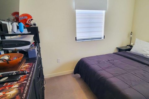 Adosado en venta en Hialeah, Florida, 3 dormitorios, 127.83 m2 № 2085074 - foto 29