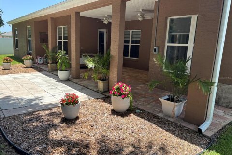 Casa en venta en Palm Coast, Florida, 4 dormitorios, 241.55 m2 № 2223661 - foto 8