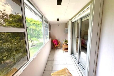 Condo in West Palm Beach, Florida, 1 bedroom  № 2240465 - photo 27