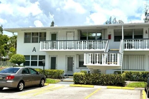 Condo à West Palm Beach, Floride, 1 chambre  № 2240465