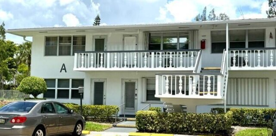 Condo in West Palm Beach, Florida, 1 bedroom  № 2240465