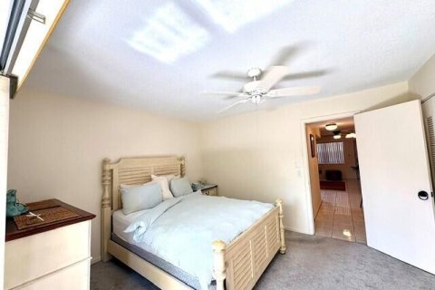 Condo in West Palm Beach, Florida, 1 bedroom  № 2240465 - photo 23
