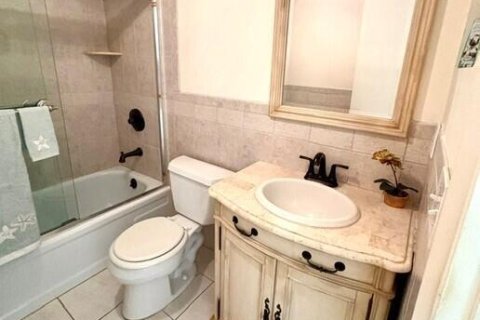 Condo in West Palm Beach, Florida, 1 bedroom  № 2240465 - photo 26