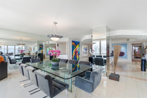 Copropriété à vendre à Fort Lauderdale, Floride: 4 chambres, 338.54 m2 № 2012158 - photo 21