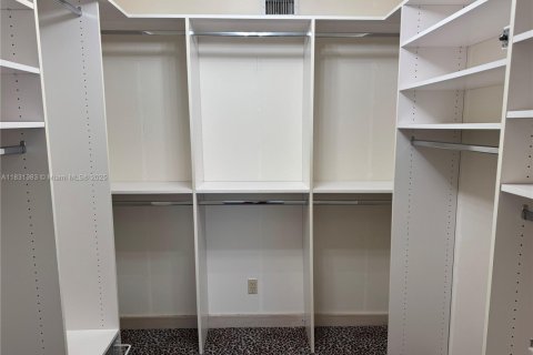 Copropriété à vendre à Fort Lauderdale, Floride: 4 chambres, 338.54 m2 № 2012158 - photo 30